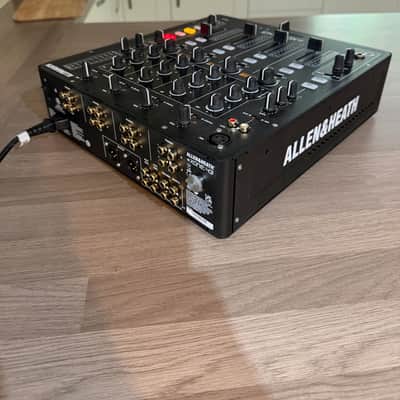 Allen & Heath Xone 43 - DJ Mixer (Hardly Used) image 7