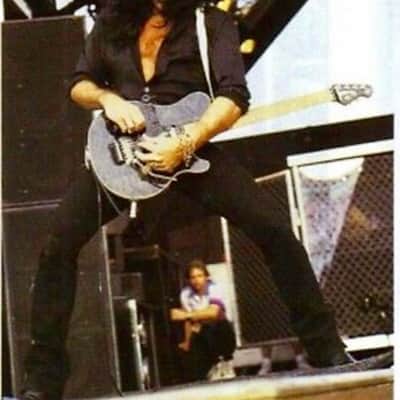 Steve Stevens and Billy Idol Rebel Yell Ray Gun 1983 Space Grey image 9