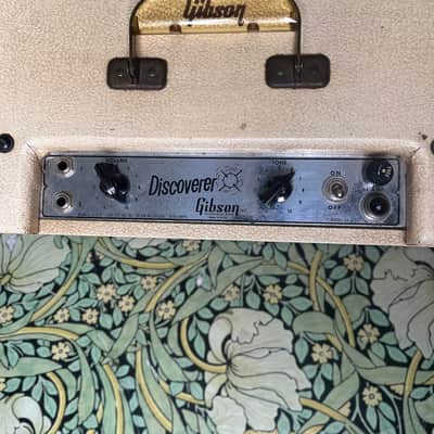Gibson GA-8 Discoverer Combo Amp 1960s image 9
