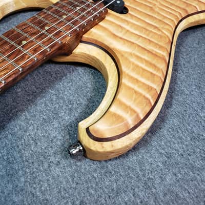Barlow Guitars Eagle 2023 Quilt Maple / Caribbean Rosewood image 13