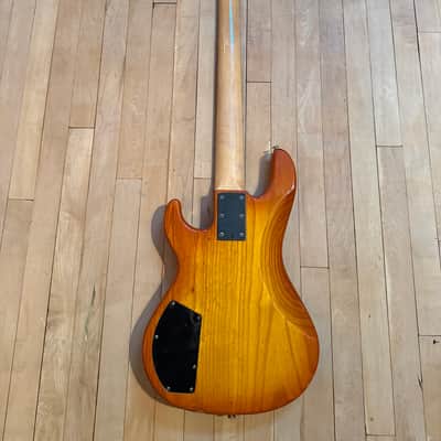 G&L L5500 image 7