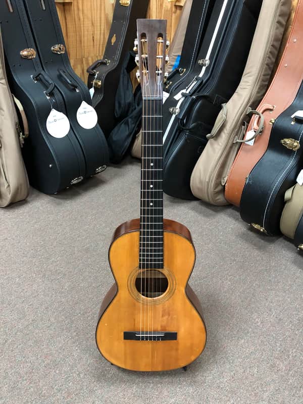 Weymann Keystone G28 Parlor Guitar with Hardcase image 1
