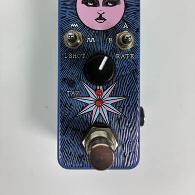 Old Blood Noise Endeavors Expression Ramper V2 - Darklight Blueberry - Excellent Condition with Box image 1