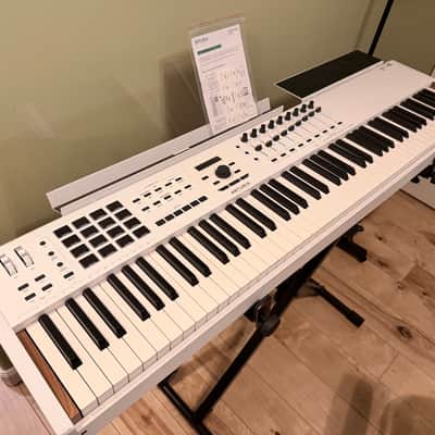 Arturia KeyLab 88 MkII MIDI Controller 2019 - Present - White