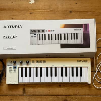 Immagine Arturia KeyStep 37 MIDI Controller 2021 - 2025 - White - 4