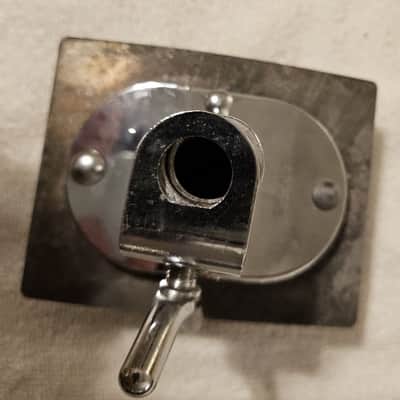 Rogers Swiv-o-matic Bassdrum/Tom Mount ~1960's Chrome, with back plate and hardware image 3