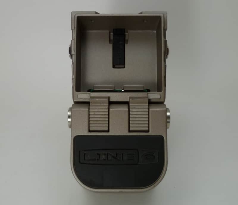 Line 6 ToneCore Mono Pedal Dock 2006 - 2010 - Silver image 1