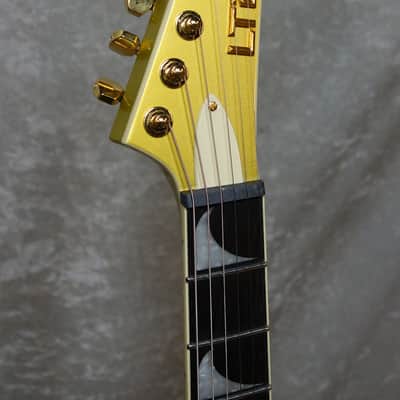 ESP LTD KH-V Kirk Hammett Signature Electric Guitar in Metallic Gold - MINT image 2