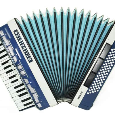 Weltmeister Cordal Accordion 80 Bass made in Germany, New Straps Soft Case for Gift, Vintage Keyboard Piano Accordian Musical Instrument, 2706 image 2
