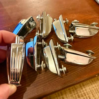 Ludwig Large Classic Lugs (8) 60's/70's - Chrome image 2