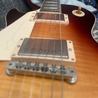 Gibson left handed LPS600LB8NH1 2024 - Bourbon Burst image 12