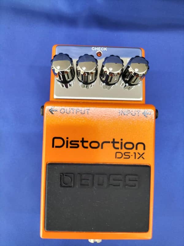 Boss DS-1X