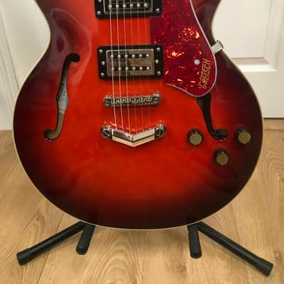 Gretsch G2622 Streamliner Center Block Double-Cut with V-Stoptail 2023 - Present Fireburst image 3