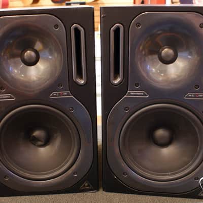 Behringer Truth B2031A Powered Studio Monitors (Pair) image 1