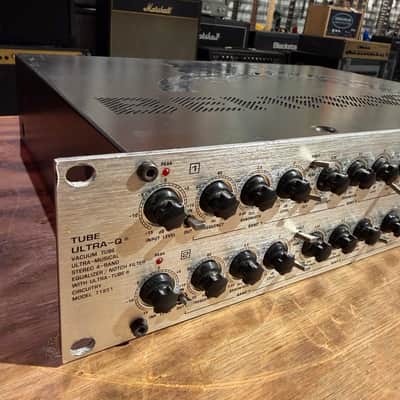 Behringer Tube Ultra-Q T1951 Vintage Series Stereo 4-Band Equalizer / Notch Filter 2000s - Silver image 3