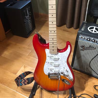 G&L USA Comanche 1/4 sawn Maple Neck 2016 Honeyburst image 1