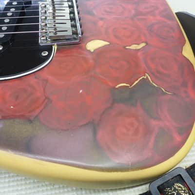 Fender Deluxe Powerhouse Stratocaster SSS w/Piezo Saddles : Crowned & Dressed Frets - Unfinished Roses Over OEM Color image 4