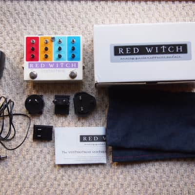 Red Witch Synthotron 2010s - Graphic image 2