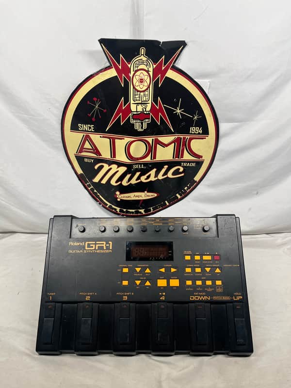 Roland GR-1 Guitar Synthesizer image 1