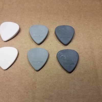 6 (six) Wedgie Rubber Guitar Picks~Sampler Set ~For Ukulele/ Bass (Mix and Match) image 7