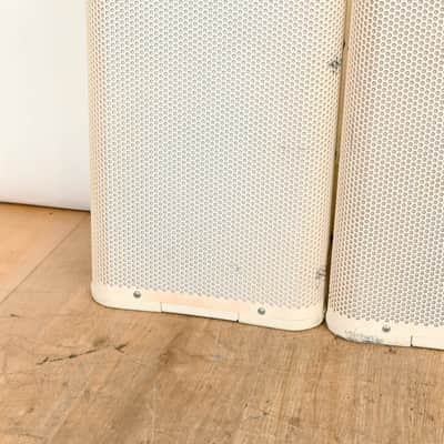 QSC AP-5102 2-Way Acoustic Performance Loudspeaker - White (PAIR) CG01SGJ image 5