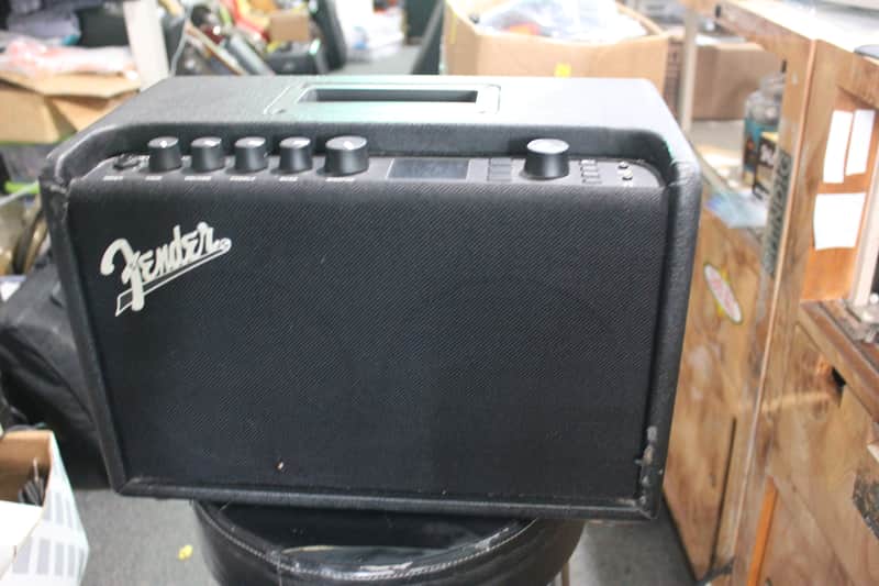 Fender Mustang GT 40/40-Watt Amp Modeling Guitar Combo image 1
