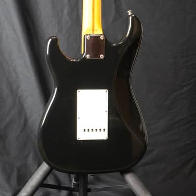Fender Japan ST57M-US (2012) MIJ – Black, Medium Scale, Made in Japan Stratocaster image 4