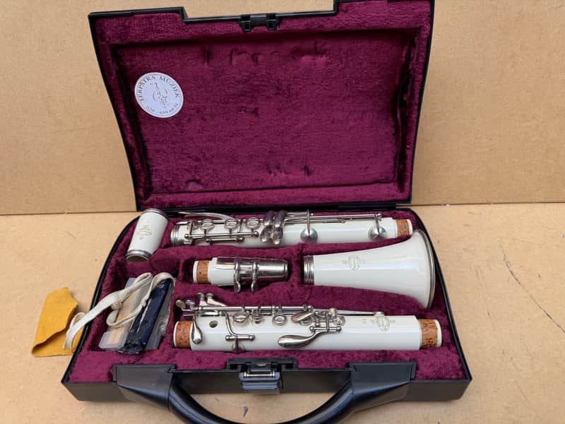 Buffet Crampon Paris klarinet clarinet B12 from the 90's White / Ivory Ultra Rare image 1