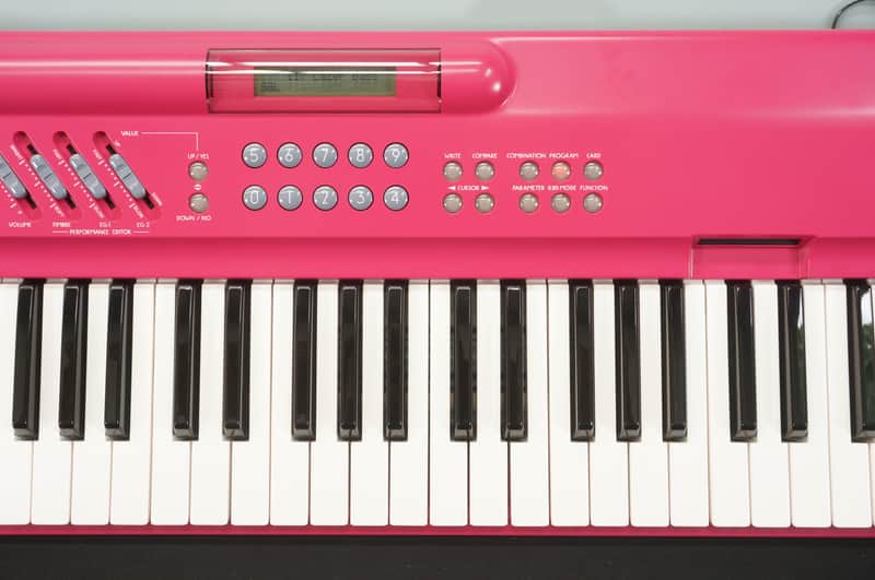 Korg 707 Pink FM 80's Digital Performing Synthesiser With | Reverb