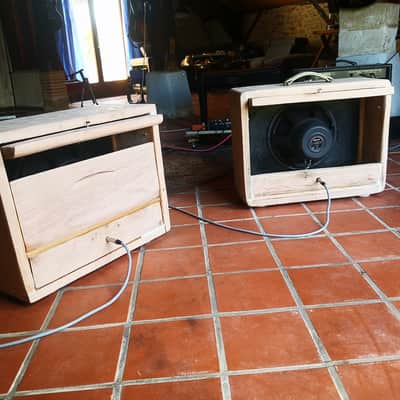 Massive Oak Handcrafted Cabs Unloaded image 6