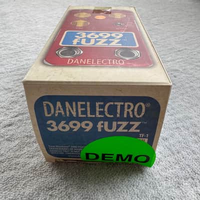 Danelectro The 3699 Fuzz pedal with box image 3