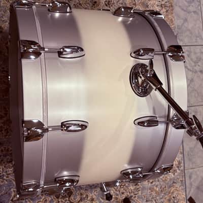 Gretsch Brooklyn Silver Mist Duco image 4