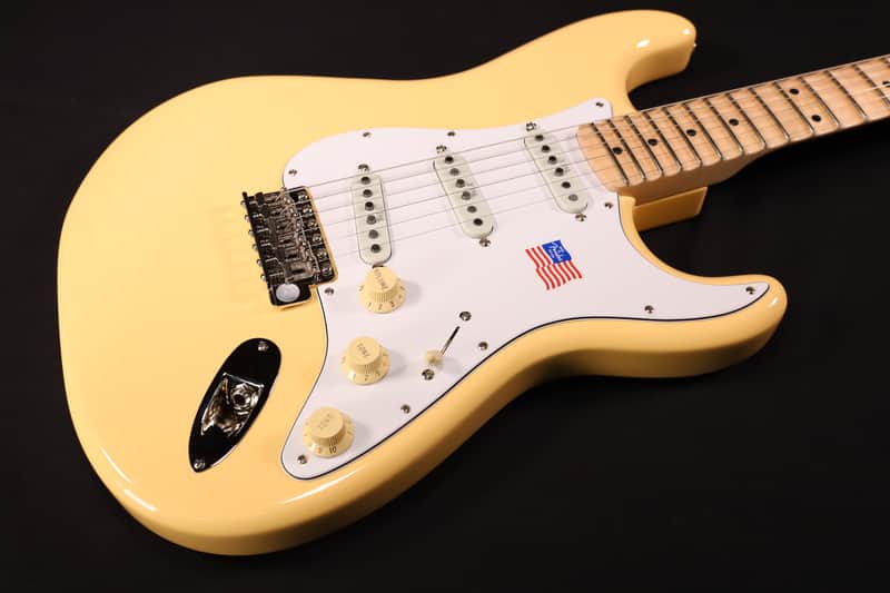 Fender Yngwie Malmsteen Stratocaster Scalloped Maple Fingerboard Vintage White 958 image 1