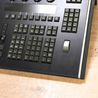 ETC ION 1000 Lighting Console with ETC 2x10 Universal Fader Wing CG010N6 image 3