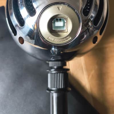 Blue Snowball Multi-Pattern USB Condenser Mic-Chrome image 3