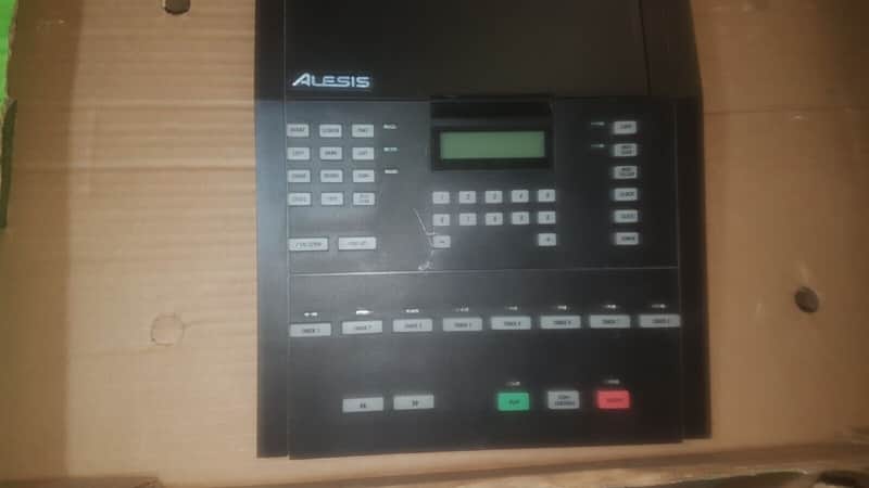 ALESIS MMT 8 SEQUENCER image 1