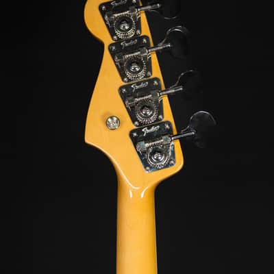 Fender American Vintage II 1966 Jazz Bass, Rosewood FB, Sea Foam Green - Demo image 10
