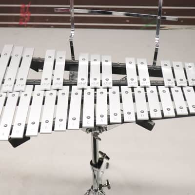 CB Percussion Student Xylophone Bell Kit with Stand and Practice Pad image 3