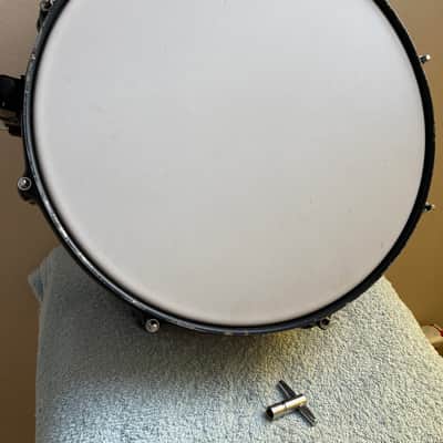 Vintage RMV Percussion Road Series 14" 14x5.5 Maple wood Snare drum crispy Jazz to Rock image 3