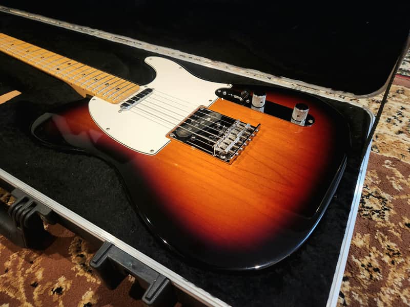 Fender American Standard Telecaster USA (2012) 3-Colour Sunburst + Hard Case image 1