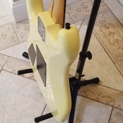 Kramer Baretta 1986 Cream image 10