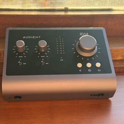 Audient iD14 MKII USB-C Audio Interface 2021 - Black image 2