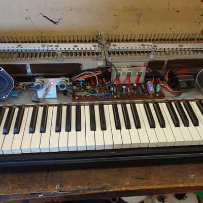 Wurlitzer EP200 ( USA /1972 ) image 9