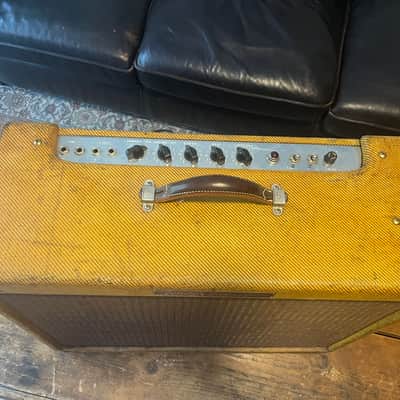 Fender Custom Shop '57 Twin Tweed Low Power 5E8-A Circuit 2x12 Tube Amp Relic image 4