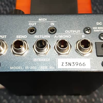 Boss IR-200 Amp and IR Cabinet 2021 - Present - Silver image 4
