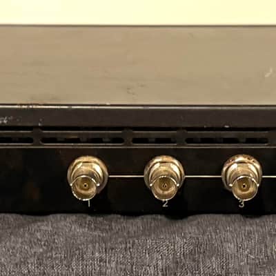 RF Venue COMBINE4 IEM combiner and CP Beam Antenna image 3