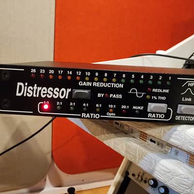Empirical Labs EL8-X Distressor with British Mode 2010s - Black image 3