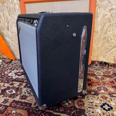 Vintage 1990s Fender Twin Amp Blackface 2x12 Valve Amplifier Combo w/ Footswitch image 7