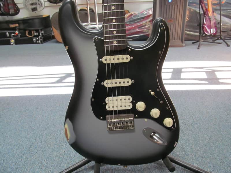 Nash Guitars S-63 SSH USA Electric Guitar Silver Burst 2-Tone with Nash Hard Case