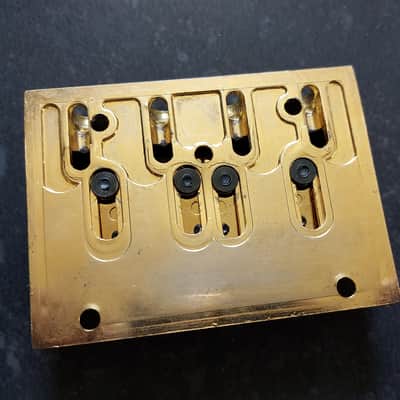 Gotoh 206 Omni-Adjust bridge image 4